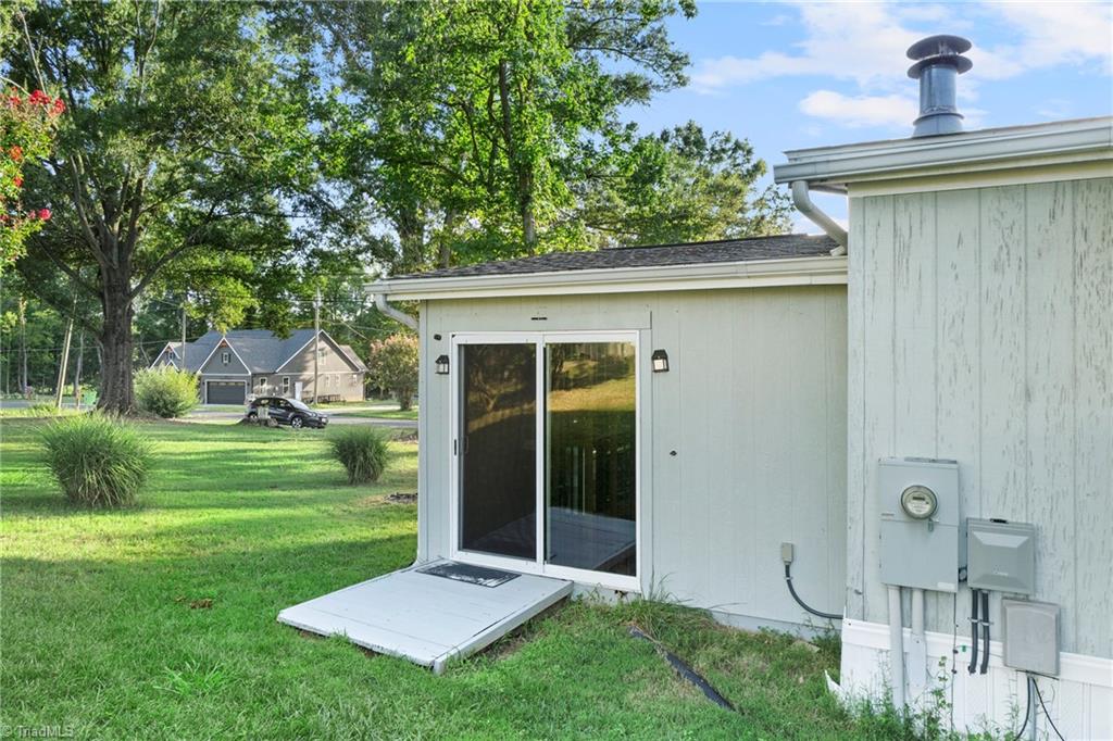 949 Riverview Rd Extension Lexington, NC 27292 - Photo 26 of 47 Gallery Image 26