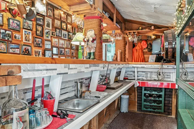 $529,000 | 725 Cedar Grove Road, Dresden, ME 04342