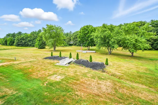 $529,000 | 725 Cedar Grove Road, Dresden, ME 04342