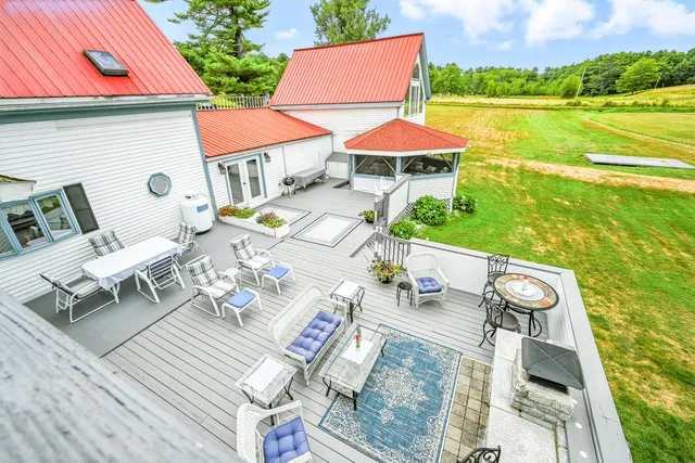 $529,000 | 725 Cedar Grove Road, Dresden, ME 04342