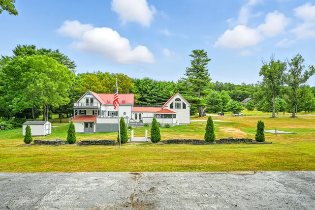 $529,000 | 725 Cedar Grove Road, Dresden, ME 04342