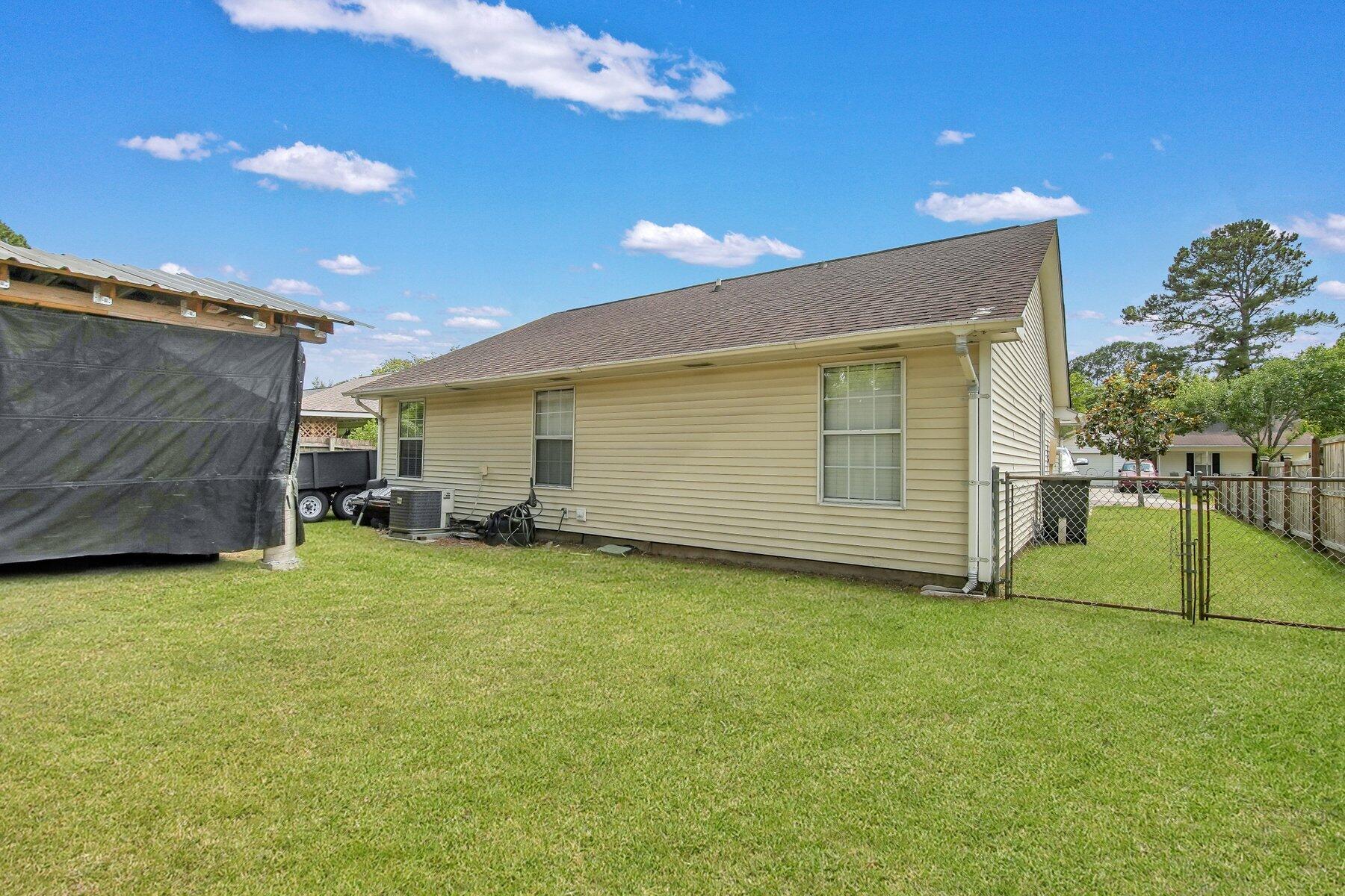 114 Cambridge Road Summerville, SC 29486 - Photo 14 of 17 A7406160_1.jpg-SMALL