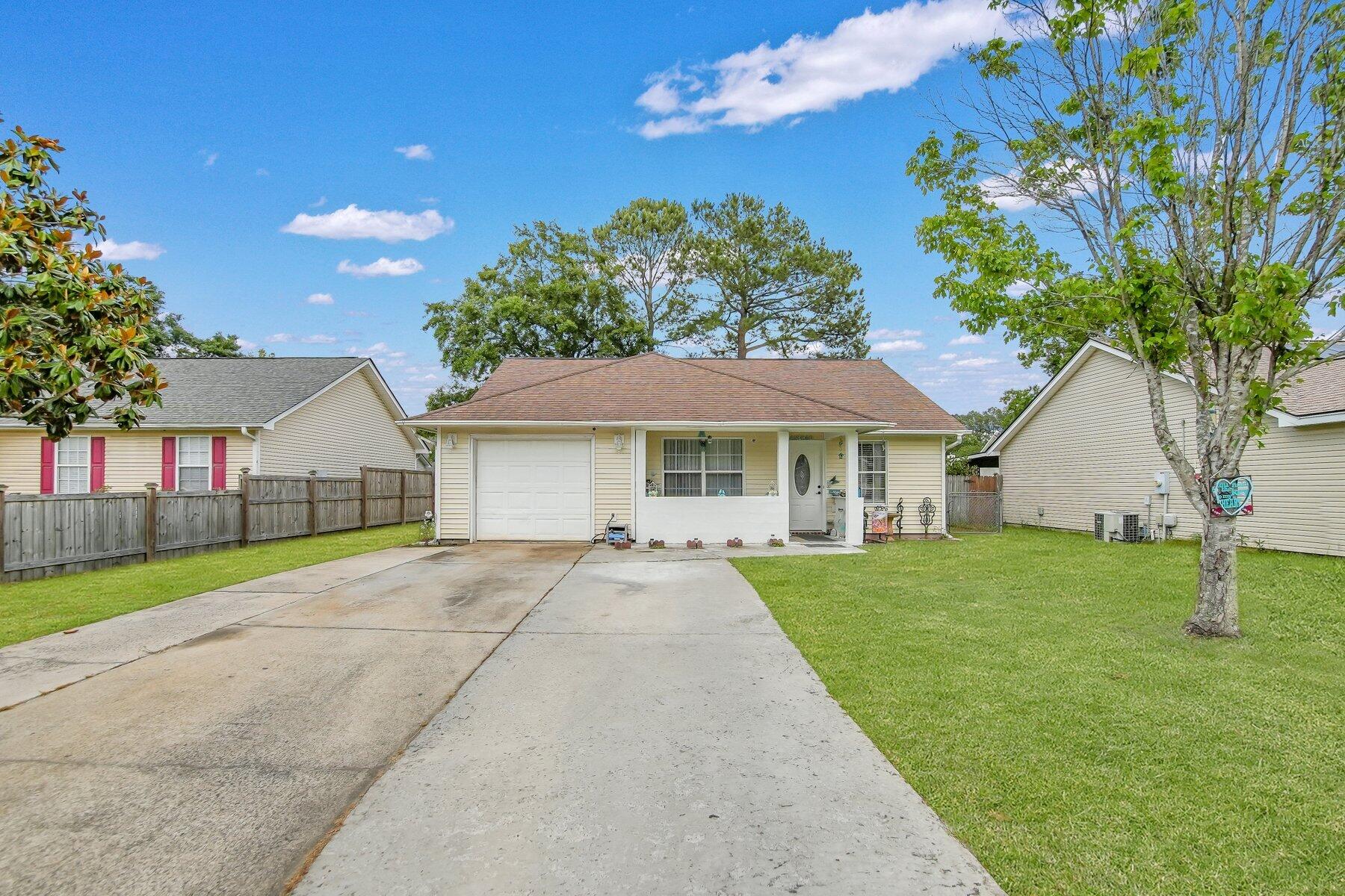 114 Cambridge Road Summerville, SC 29486 - Photo 15 of 17 A7406175_1.jpg-SMALL