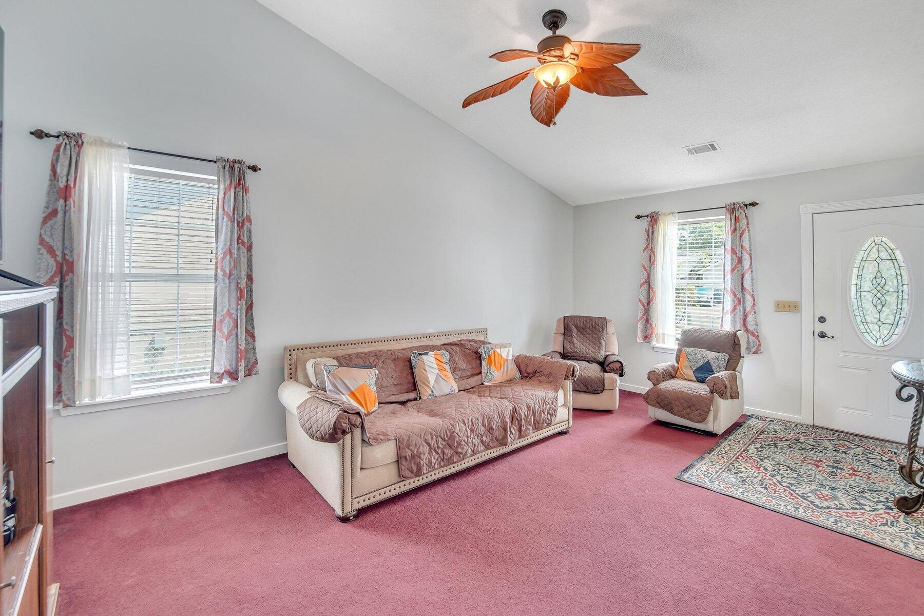 114 Cambridge Road Summerville, SC 29486 - Photo 3 of 17 A7406118.jpg-SMALL