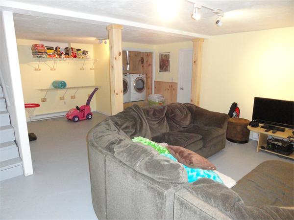 17 Old Farm Road Spencer, MA 01562 - Photo 12 of 13 Gallery Image 12