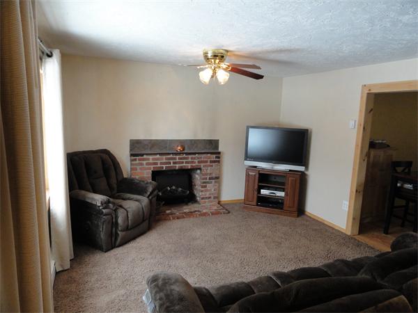 17 Old Farm Road Spencer, MA 01562 - Photo 5 of 13 Gallery Image 5
