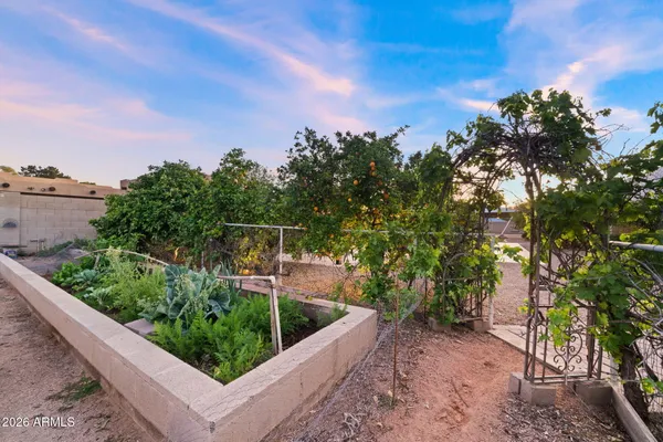 $2,490,000 | 16325 East Magnolia Drive, Gilbert, AZ 85298