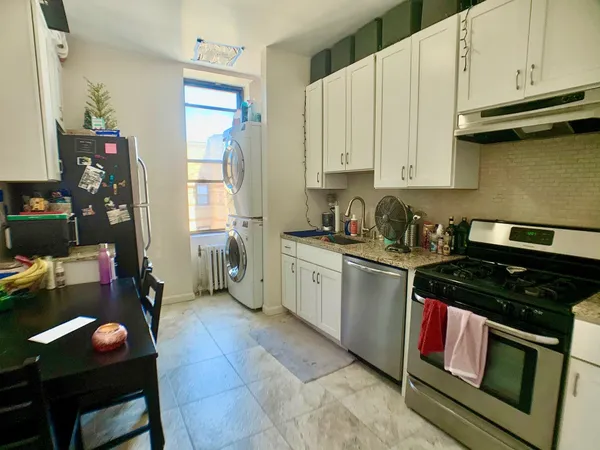 $4,300 | 1131 Washington Street, Unit 7, Hoboken, NJ 07030