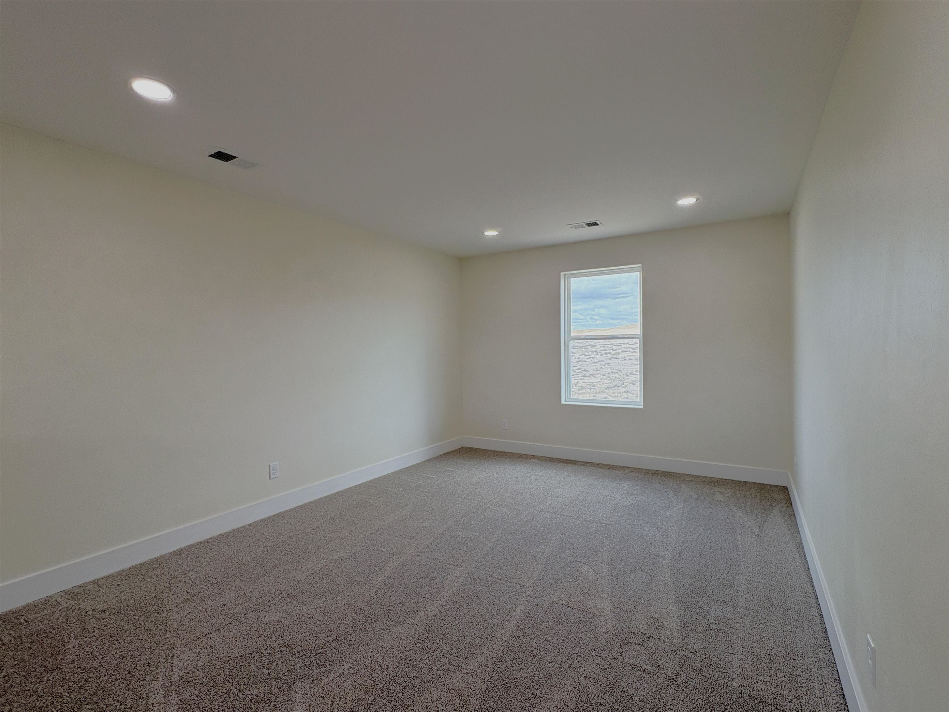 2431 Mercy Lane Casper, WY 82609 - Photo 9 of 17