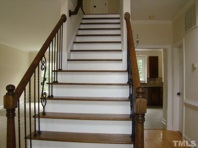 5504 Crossfield Drive Raleigh, NC 27613 - Photo 2 of 18 Foyer