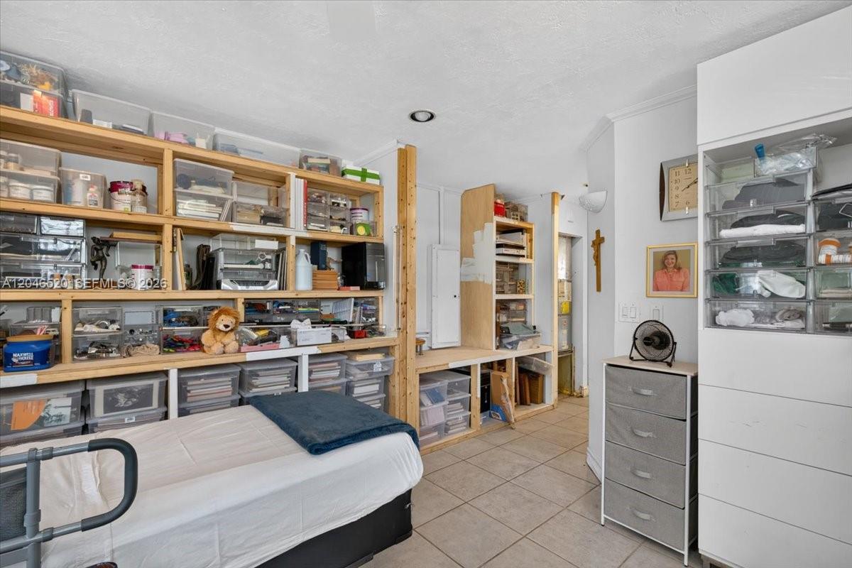 9841 Southwest 157th Terrace Miami, FL 33157 - Photo 18 of 54