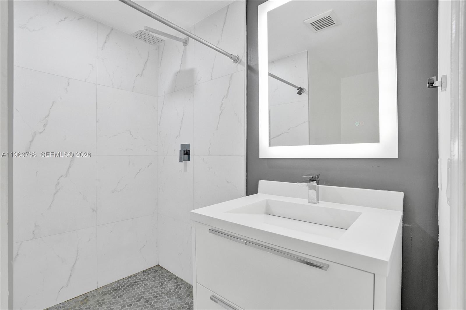 4253 Southwest 124th Terrace Miramar, FL 33027 - Photo 13 of 35 1st Floor Bathroom