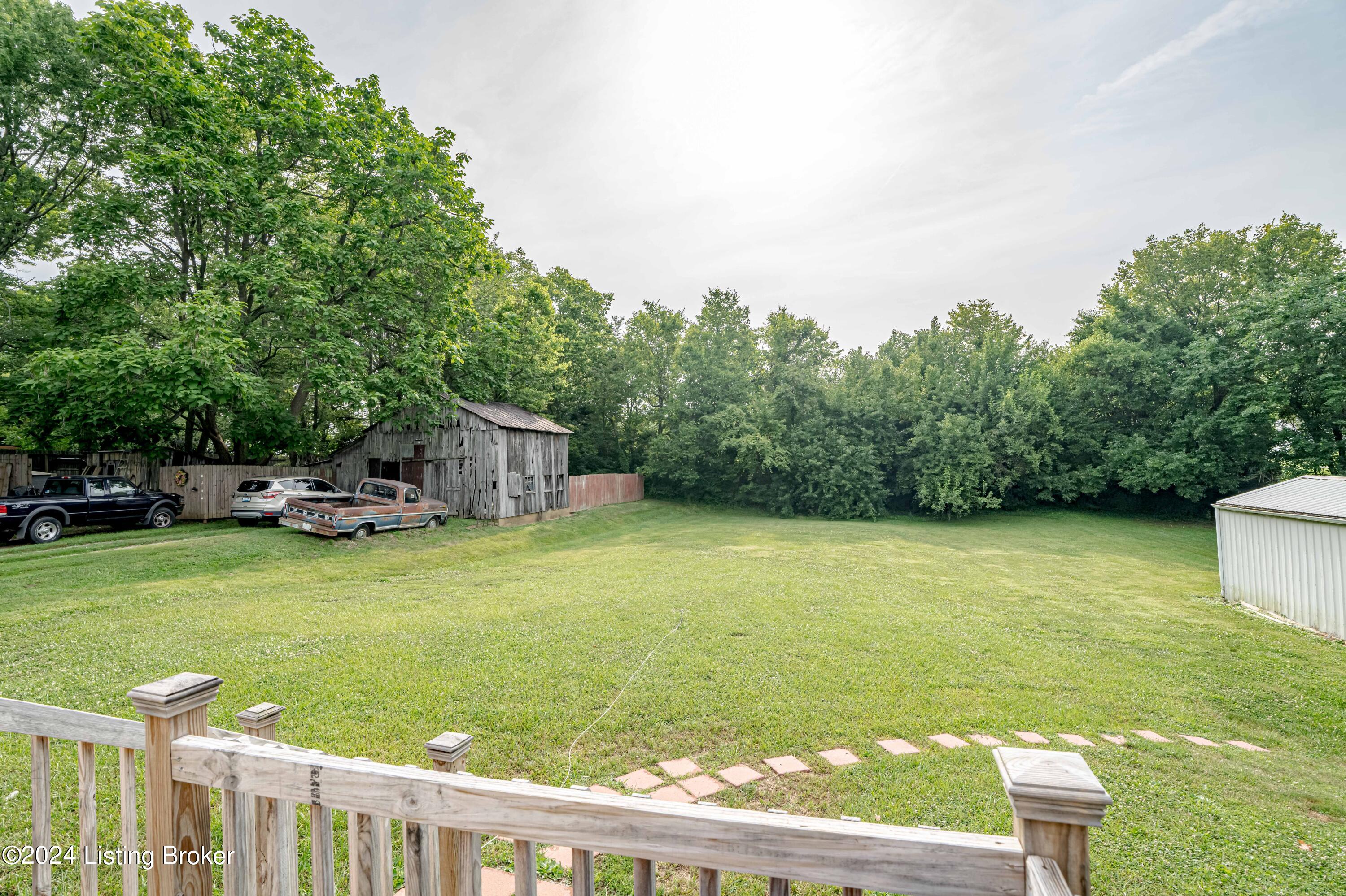 328 North Property Road New Castle, KY 40050 - Photo 45 of 46 DSC05227