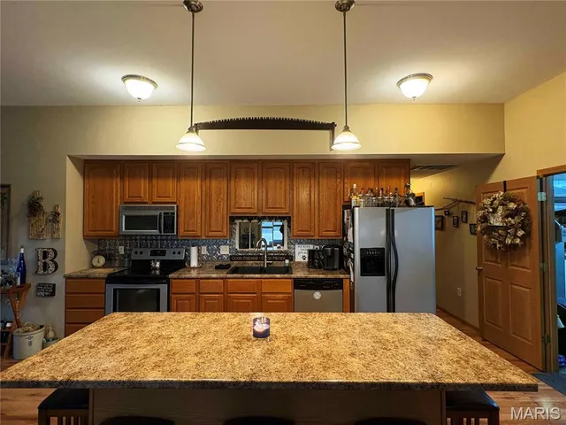 $699,000 | 701 Catalpa Lane, Jackson, MO 63755