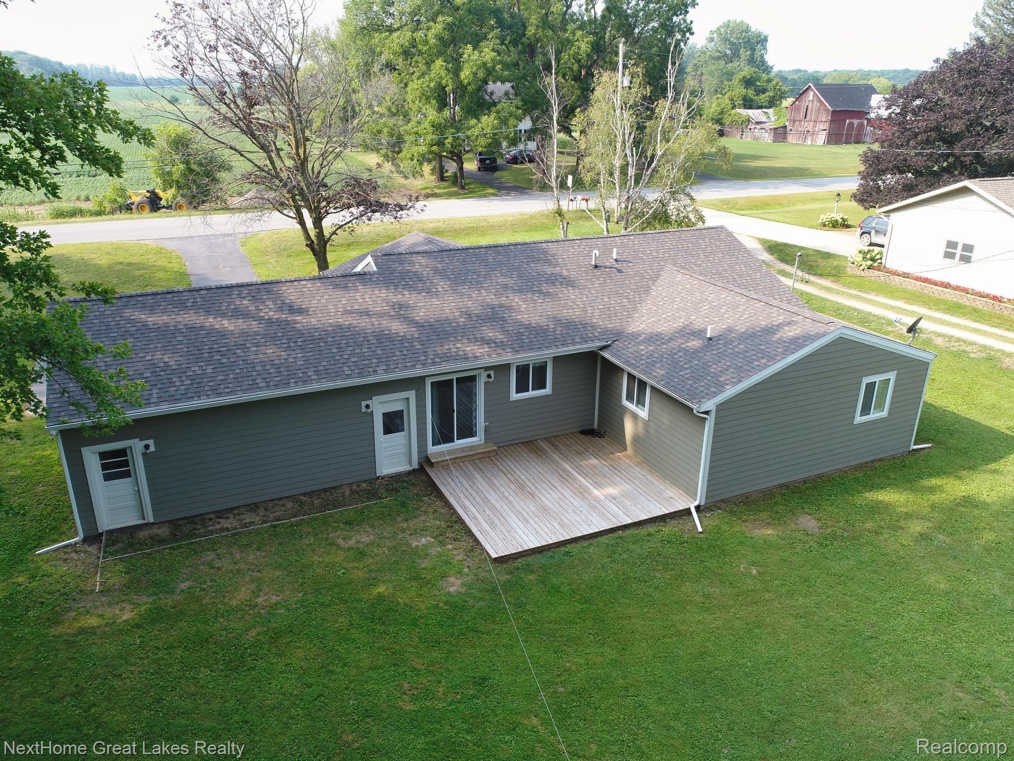 4752 West Lincoln Road Alma, MI 48801 - Photo 3 of 20 DJI_0009.jpeg