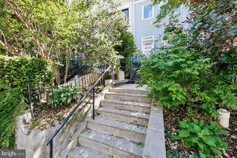 $875,000 | 2429 Ontario Road Northwest, Unit 2, Washington, DC 20009