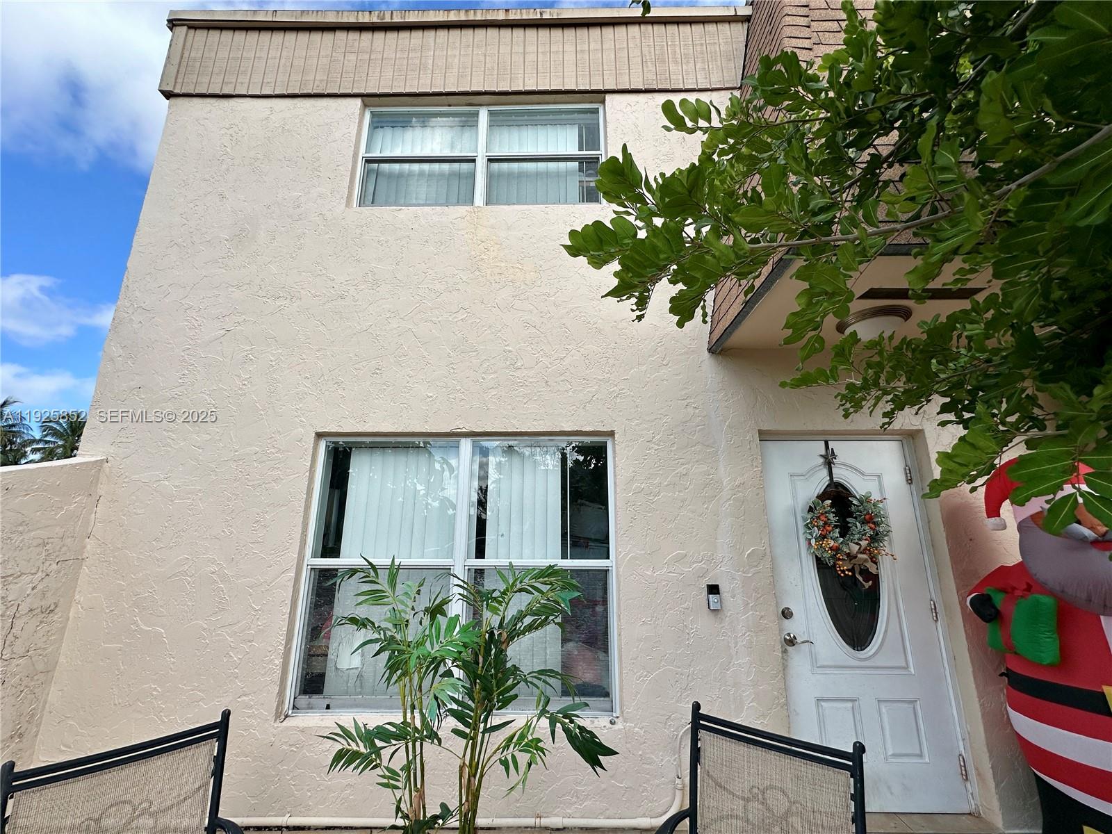 8091 Northwest 12th Street, Unit A Margate, FL 33063 - Photo 4 of 70