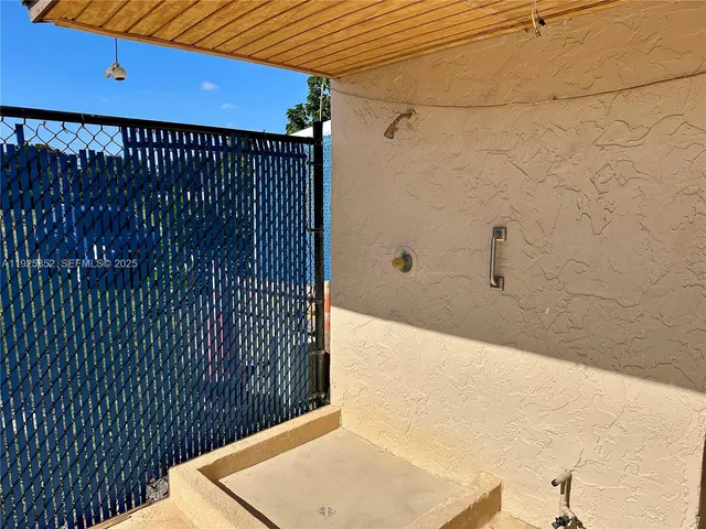 $359,999 | 8091 Northwest 12th Street, Unit A, Margate, FL 33063