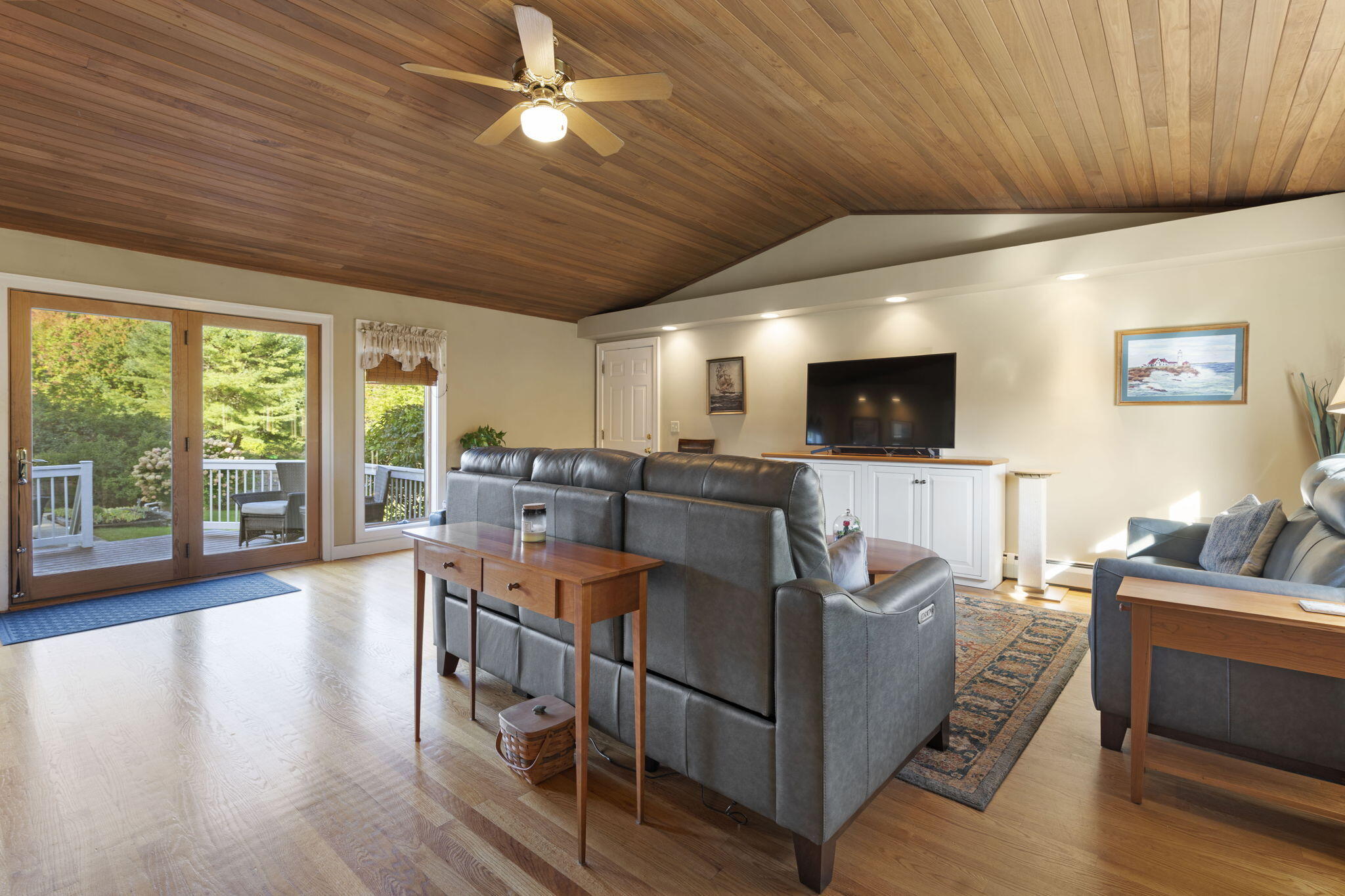 219 Black Point Road Scarborough, ME 04074 - Photo 8 of 48 43-web-or-mls-DSC09172