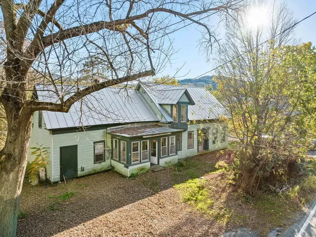 $249,000 | 4457 Highway 14, Royalton, VT 05068