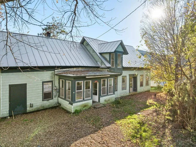 $249,000 | 4457 Highway 14, Royalton, VT 05068