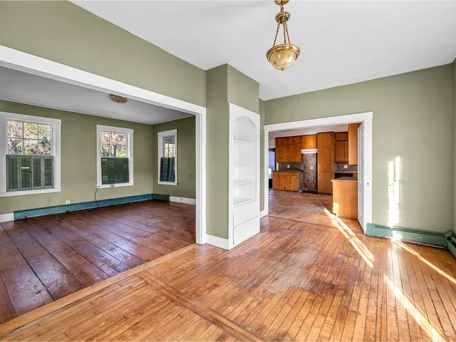 $249,000 | 4457 Highway 14, Royalton, VT 05068