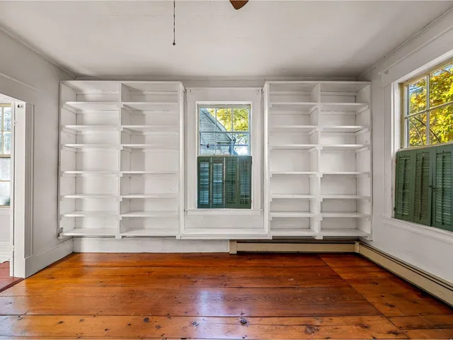 $249,000 | 4457 Highway 14, Royalton, VT 05068