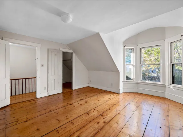 $249,000 | 4457 Highway 14, Royalton, VT 05068