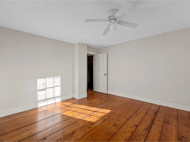 $249,000 | 4457 Highway 14, Royalton, VT 05068