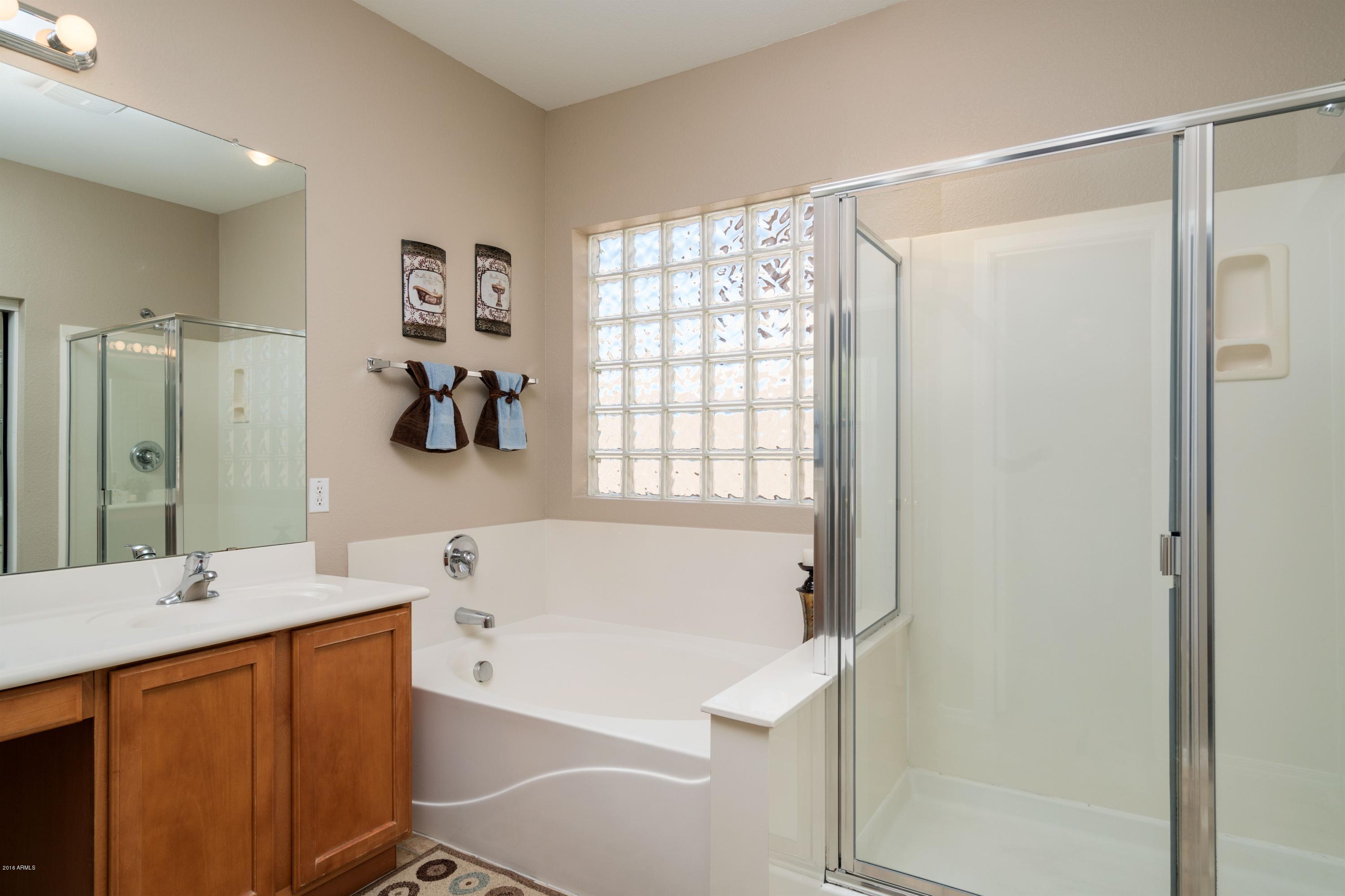9306 West Berkeley Road Phoenix, AZ 85037 - Photo 9 of 15 009_Master Bathroom
