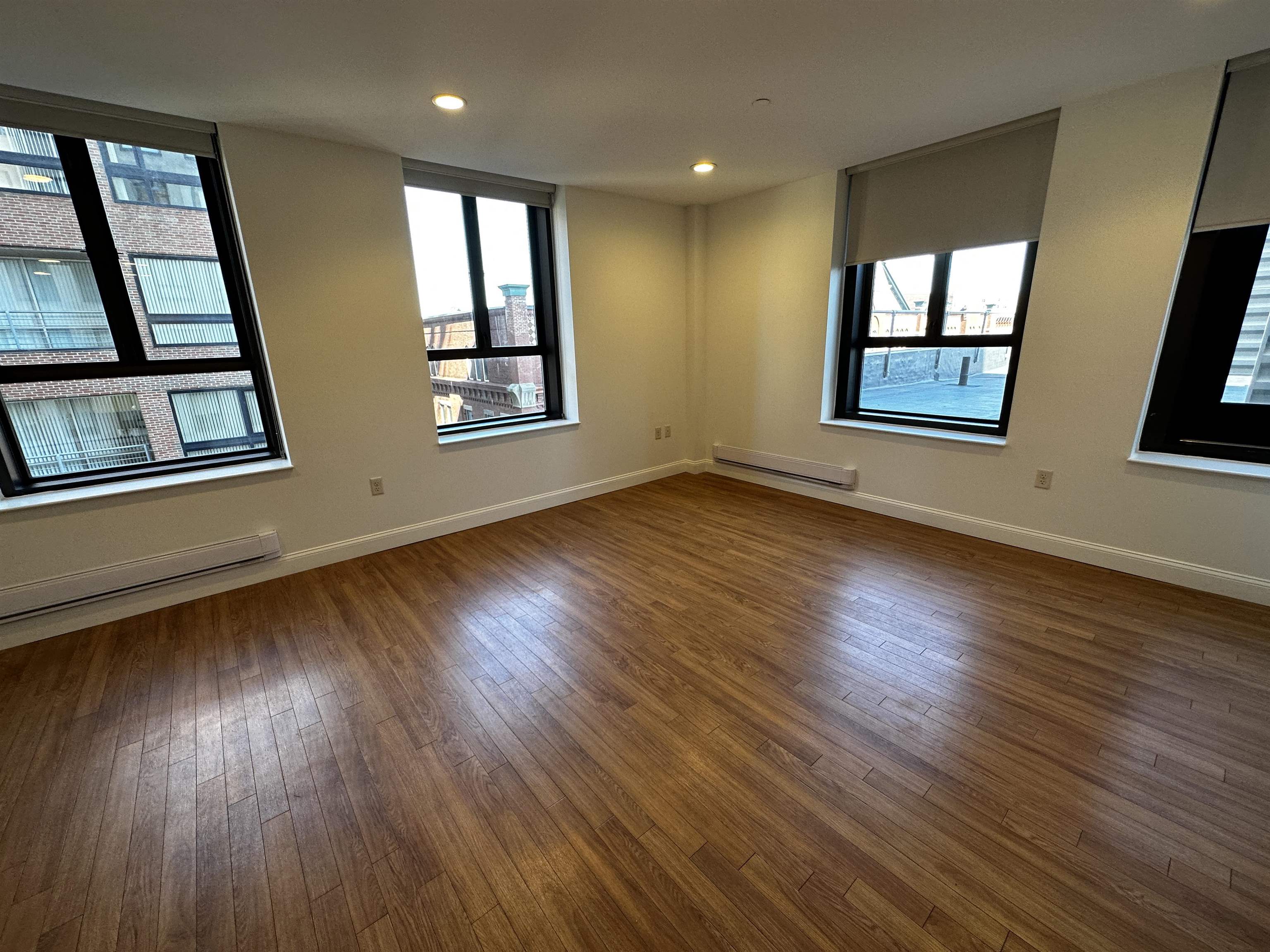 875 Elm Street, Unit 406 Manchester, NH 03101 - Photo 16 of 40