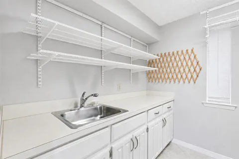 $990,000 | 17215 Graystone Drive, Dallas, TX 75248