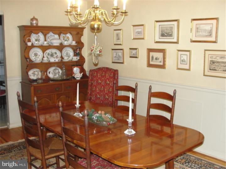215 Surrey Road Chalfont, PA 18914 - Photo 11 of 25 Dining Room