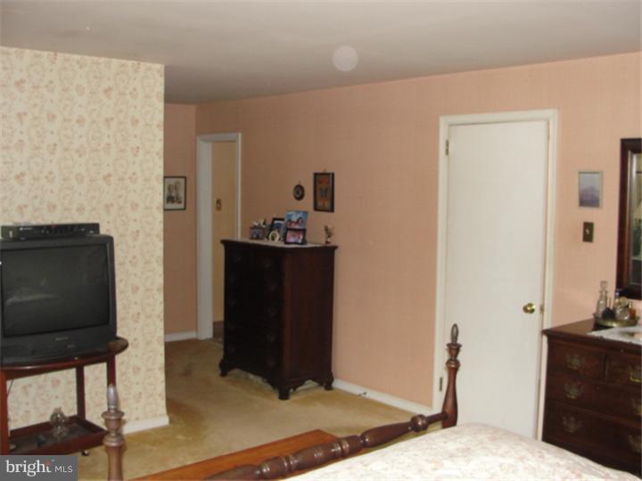 215 Surrey Road Chalfont, PA 18914 - Photo 23 of 25 Bedroom
