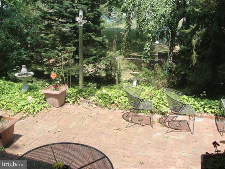 215 Surrey Road Chalfont, PA 18914 - Photo 25 of 25 Patio
