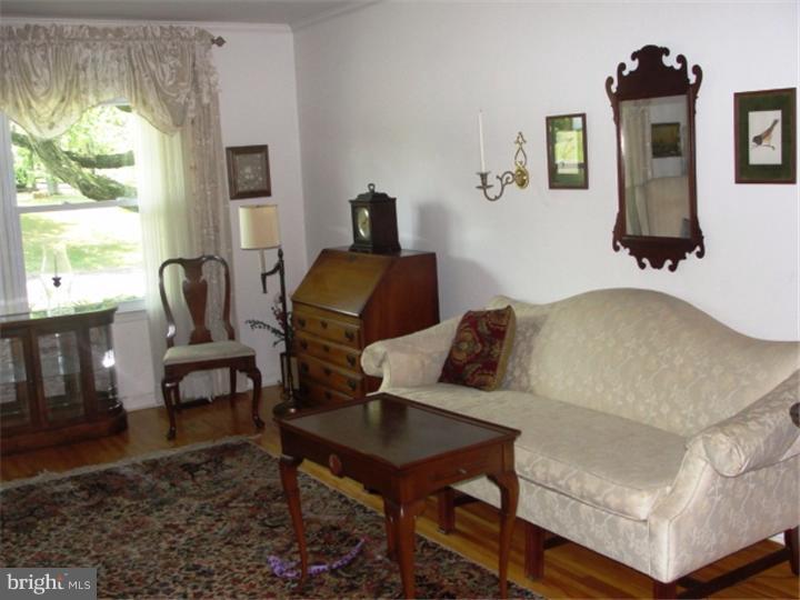 215 Surrey Road Chalfont, PA 18914 - Photo 7 of 25 Living Room