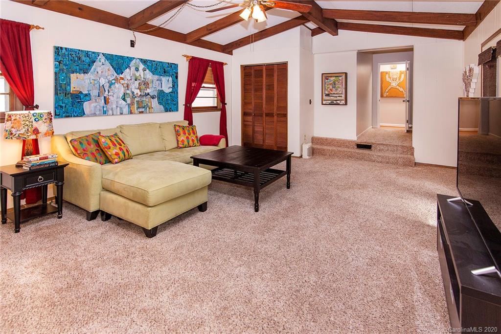 3624 Enfield Road Charlotte, NC 28205 - Photo 10 of 13 Gallery Image 10