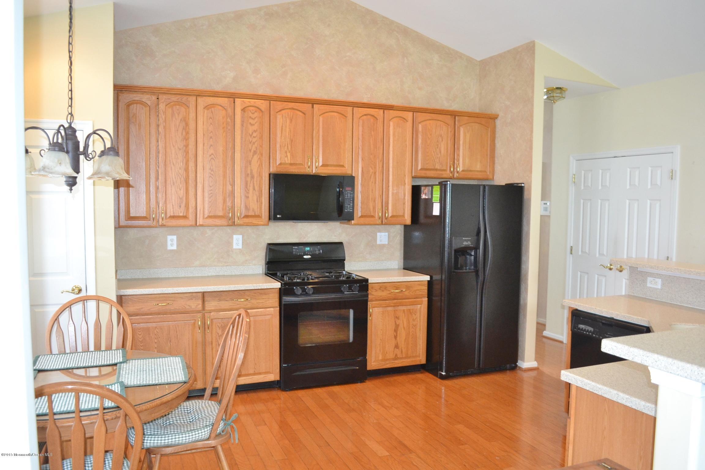4 Avignon Road Manchester Township, NJ 08759 - Photo 5 of 24 DSC_0898