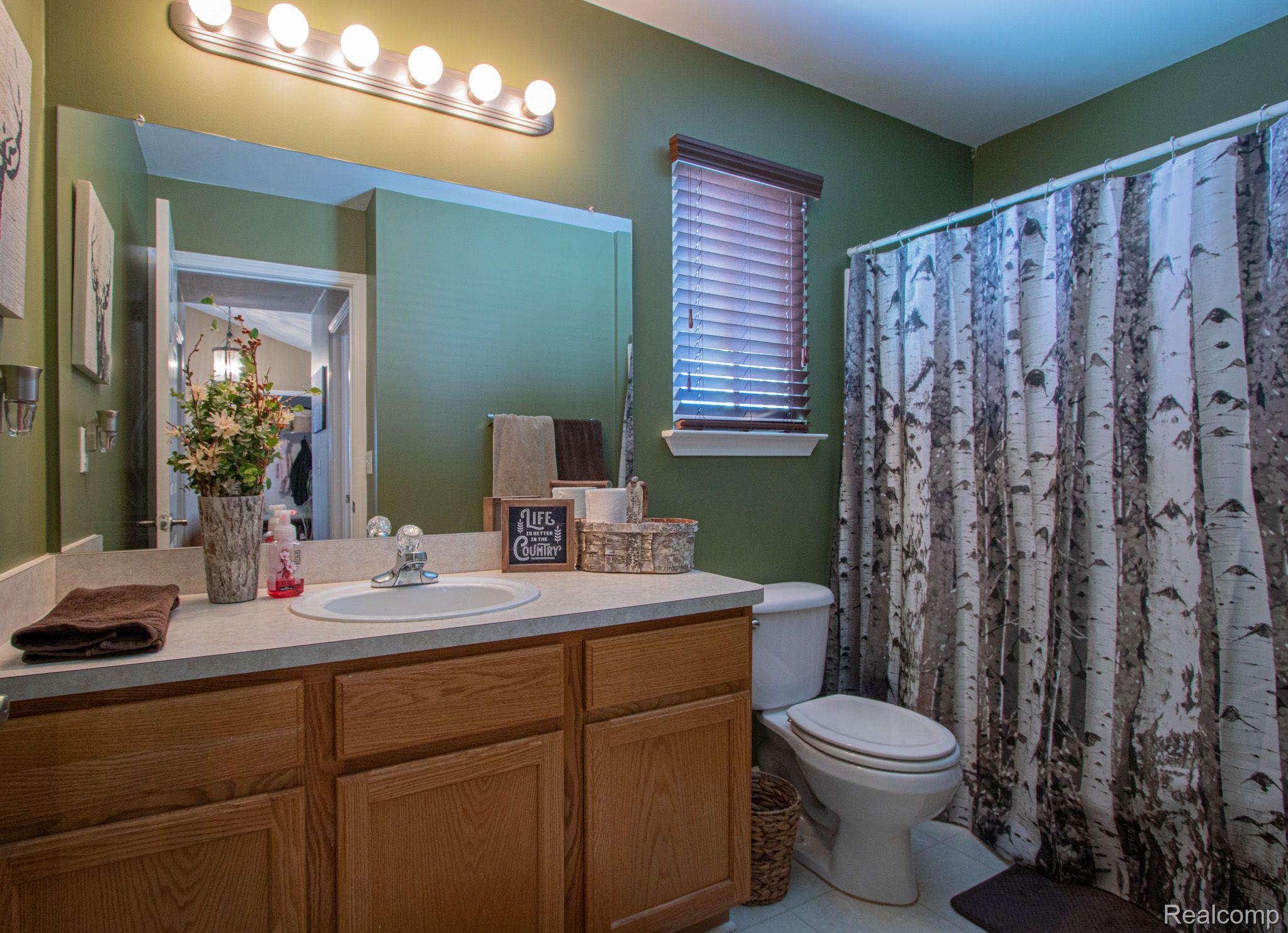 8592 Burt Road Capac, MI 48014 - Photo 20 of 32 Gallery Image 20