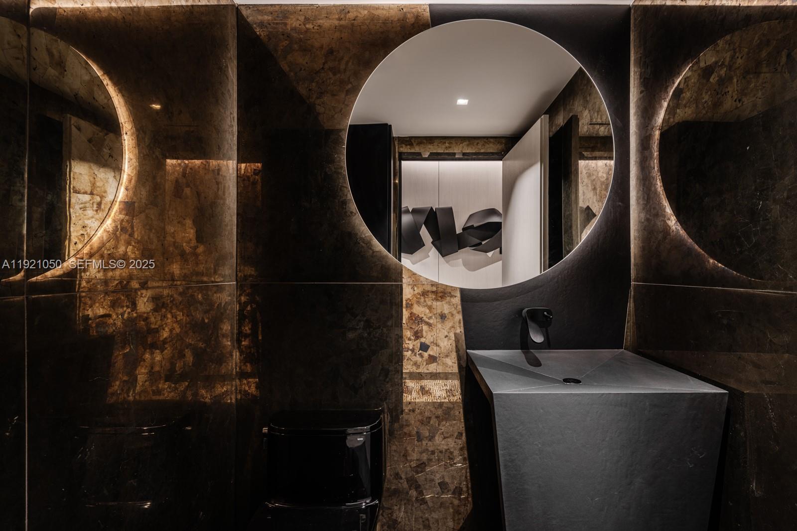 5875 Collins Avenue, Unit 902 Miami Beach, FL 33140 - Photo 20 of 34 Powder Room