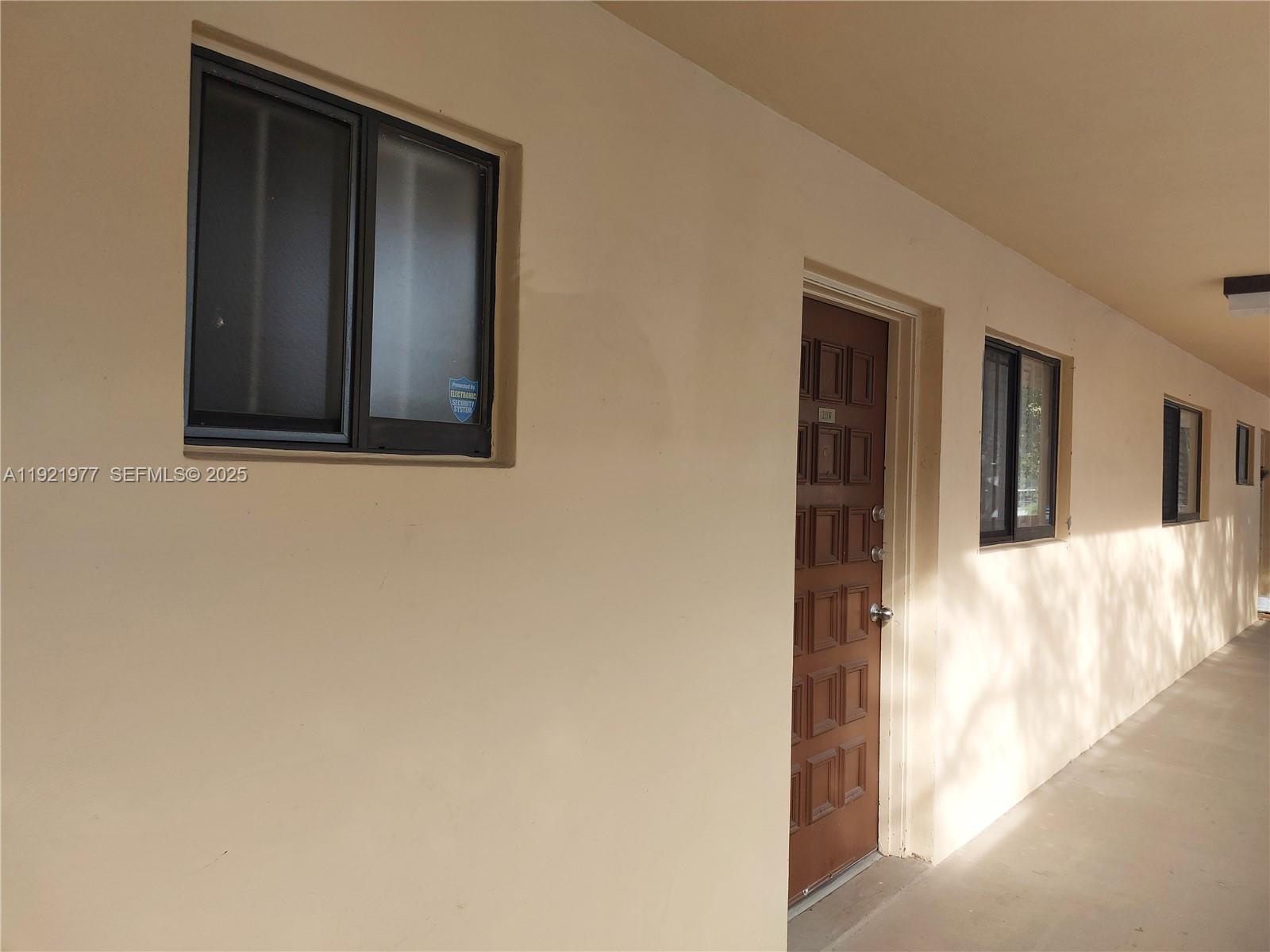 8415 Southwest 107th Avenue, Unit 255W Miami, FL 33173 - Photo 4 of 44