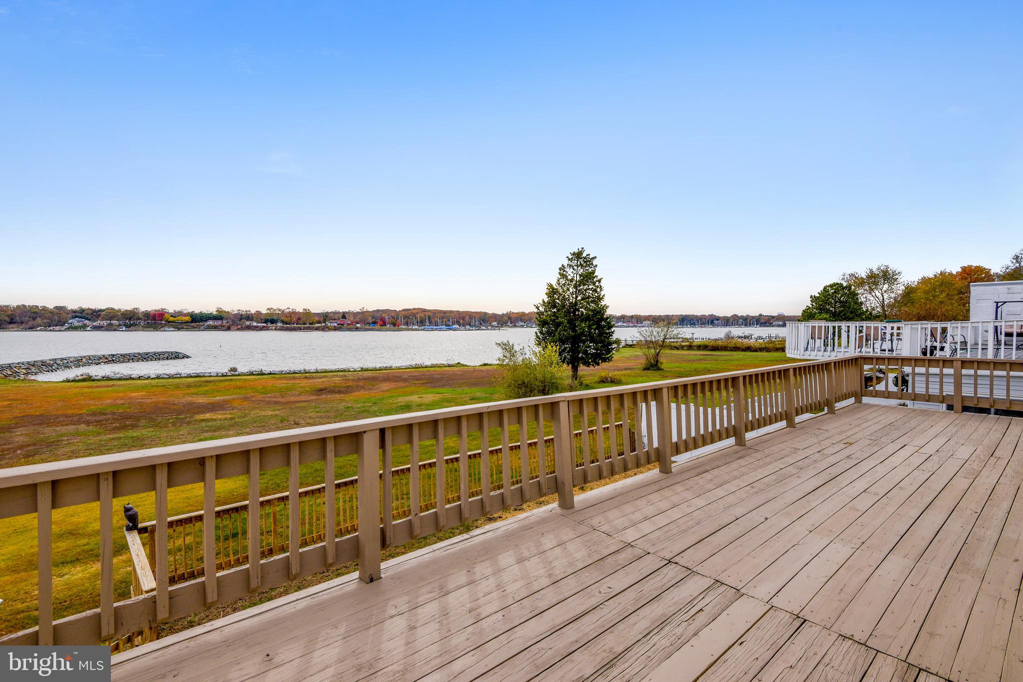 225 Atlanta Road Pasadena, MD 21122 - Photo 5 of 36 Deck overlooking the water