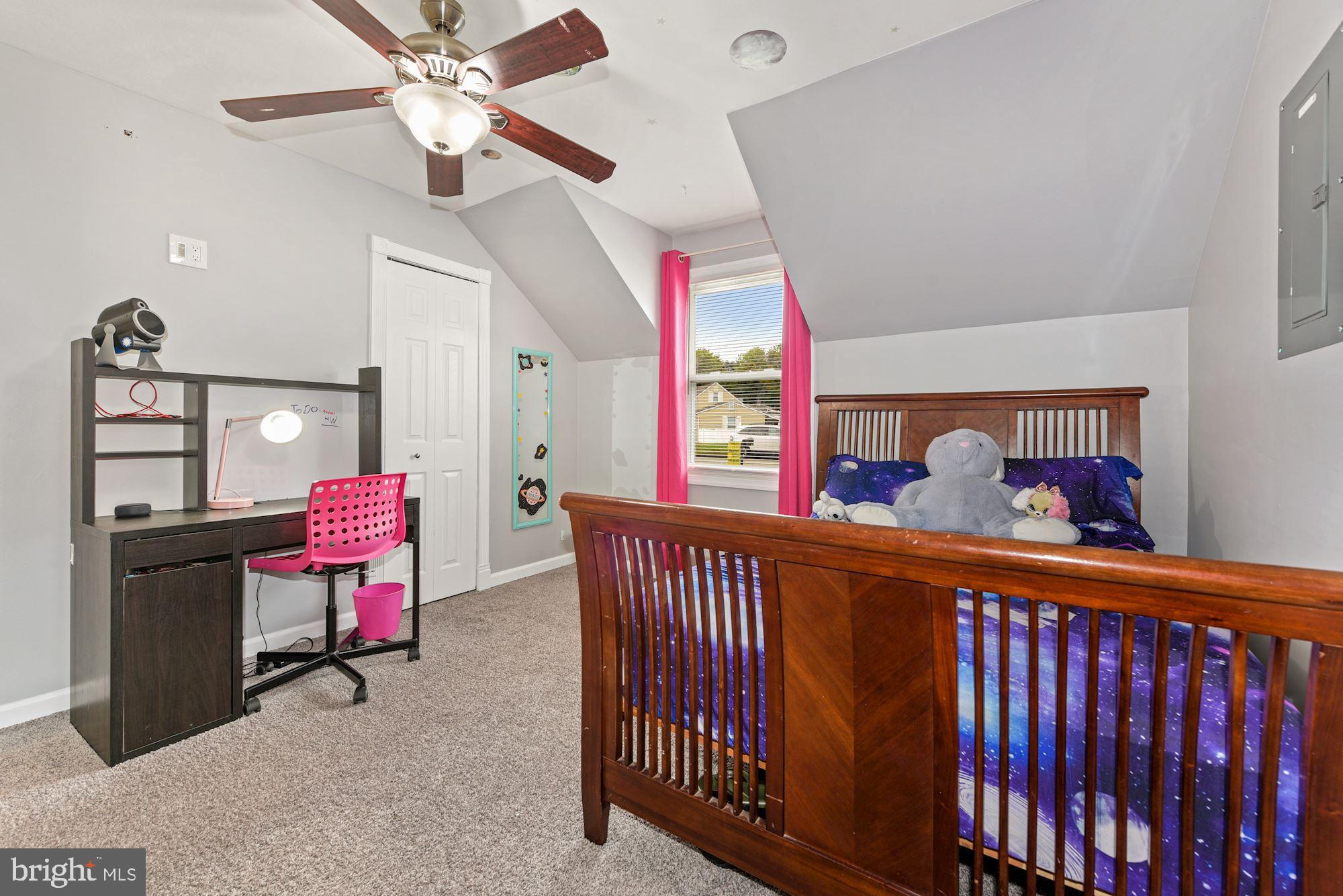 127 Dory Court Beverly, NJ 08010 - Photo 15 of 31 Bedroom 2