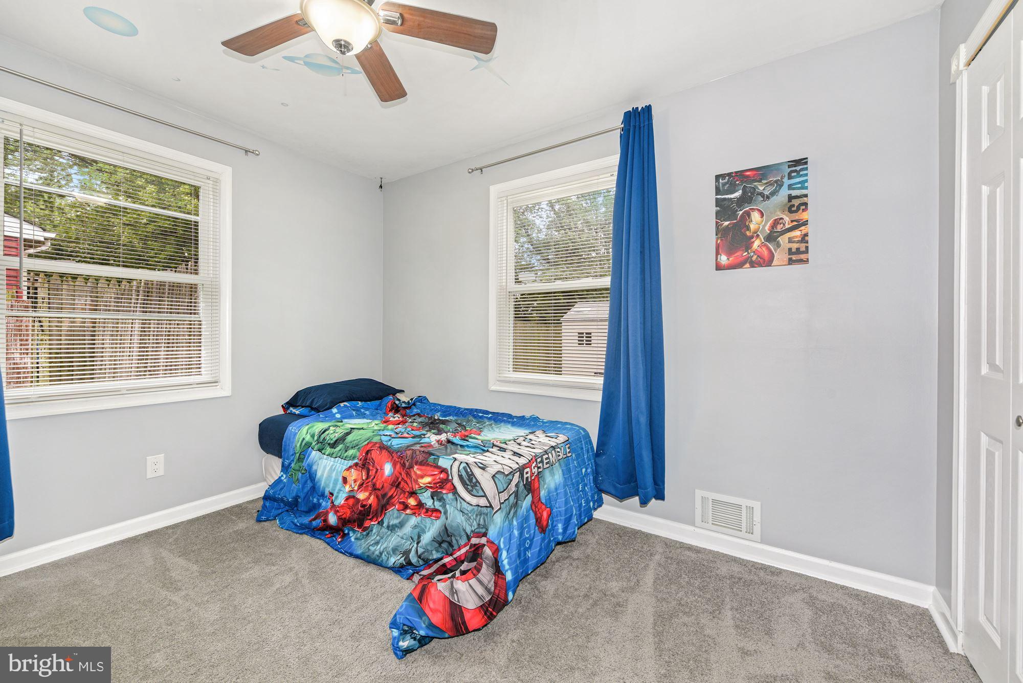 127 Dory Court Beverly, NJ 08010 - Photo 16 of 31 Bedroom 3