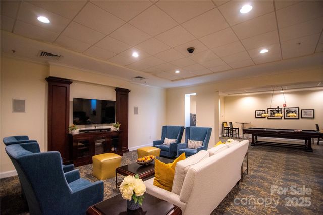 a close view of stove