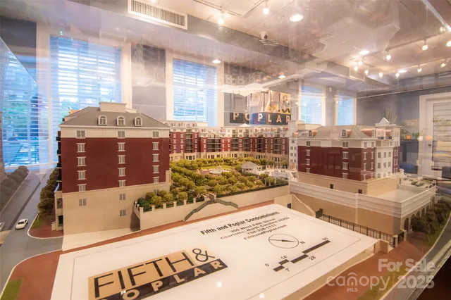 $499,900 | 300 West 5th Street, Unit 723, Charlotte, NC 28202