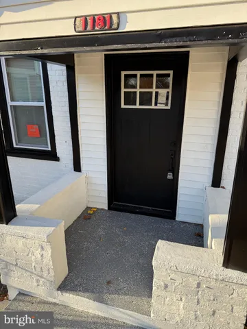 $1,700 | 1181 South Octagon Road, Camden, NJ 08104