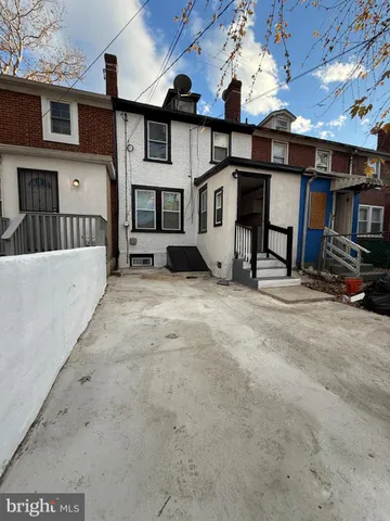 $1,700 | 1181 South Octagon Road, Camden, NJ 08104