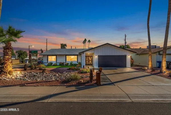 $530,000 | 6801 South Palm Drive, Tempe, AZ 85283