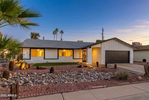 $530,000 | 6801 South Palm Drive, Tempe, AZ 85283